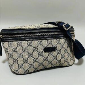 Gucci Navy and Cream Belt Bag